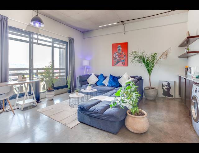 1 BEDROOM APARTMENT FOR SALE IN MABONENG